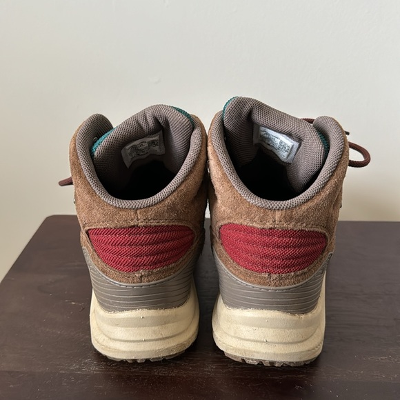 Merrell Hiking Boots - Picture 3 of 15